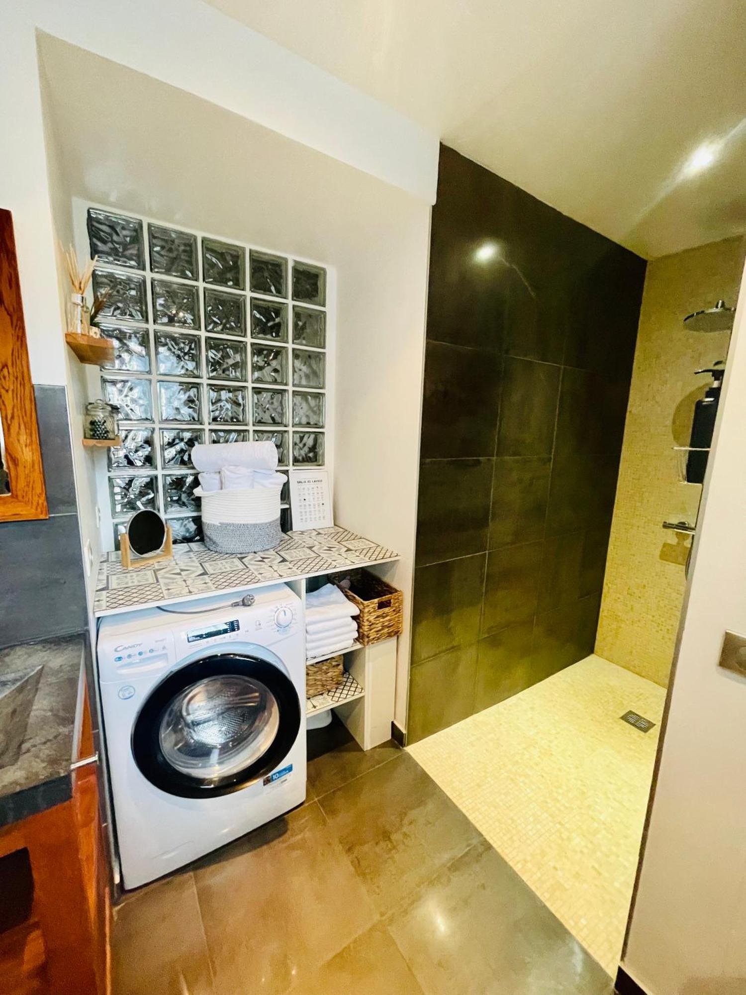 Maison Gabriel - Logement Charmant Au Coeur De La Cite Medievale - T3 75M2 Albertville Exteriér fotografie